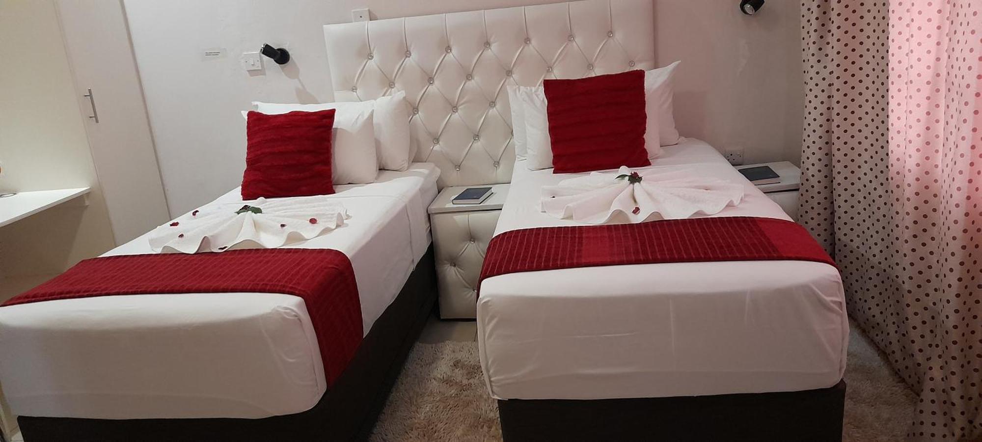 Rest & Digest Bed & Breakfast Serowe Ngoại thất bức ảnh